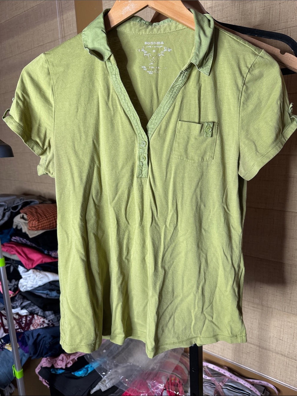 Sonoma Life + Style Olive Green Polo Top Medium Roll Tab Sleeve Pocket - Picture 2 of 8